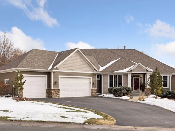 7011 Highover Dr, Chanhassen, MN 55317