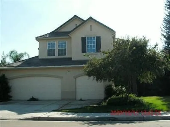 2708 Purvis Ave, Clovis, CA 93611