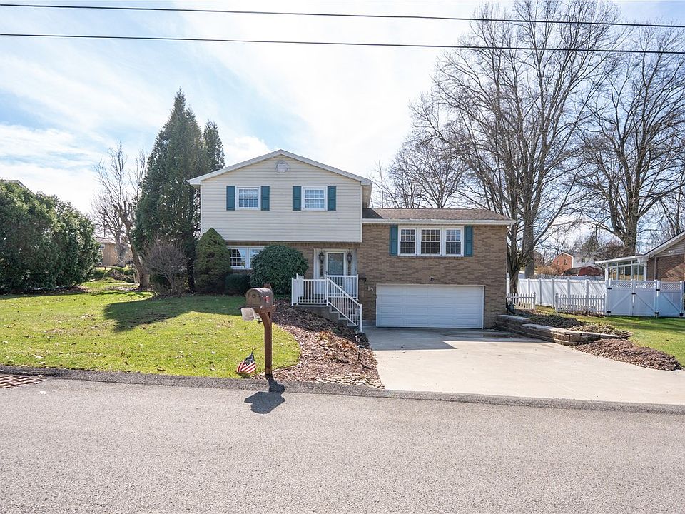 1st image of 15 Deerfield Dr