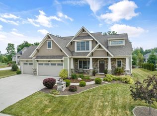 364 Elderwood Ct, Fort Wayne, IN