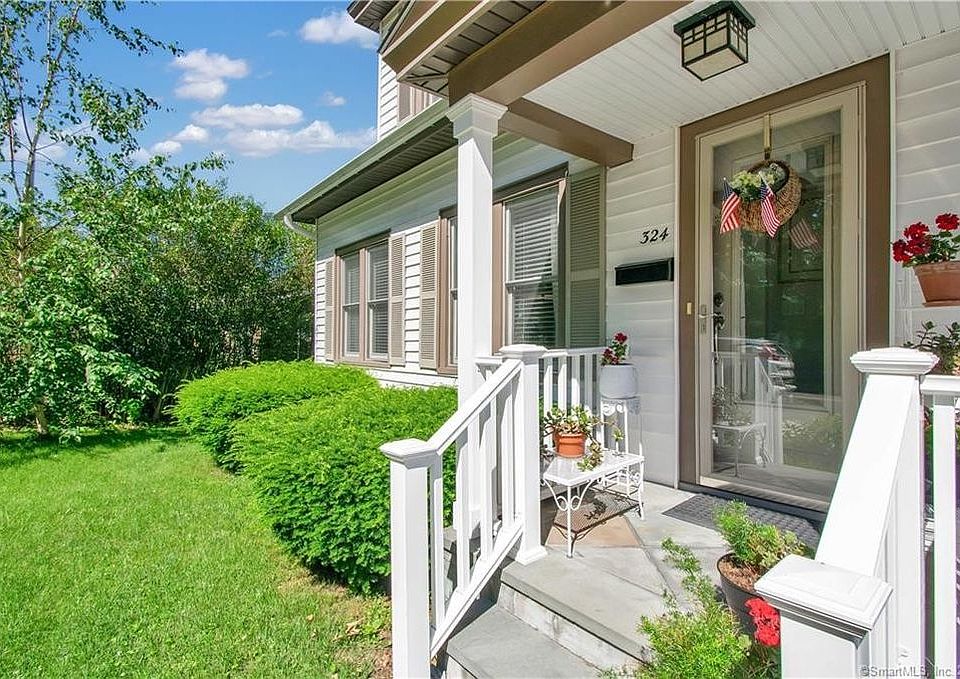 1st image of 324 Villa Ave