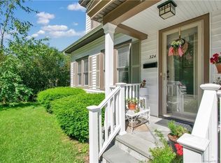 324 Villa Ave, Fairfield, CT 06825