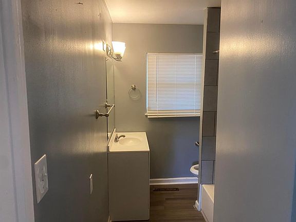 3rd image of 5110 Dodson Ave #5110