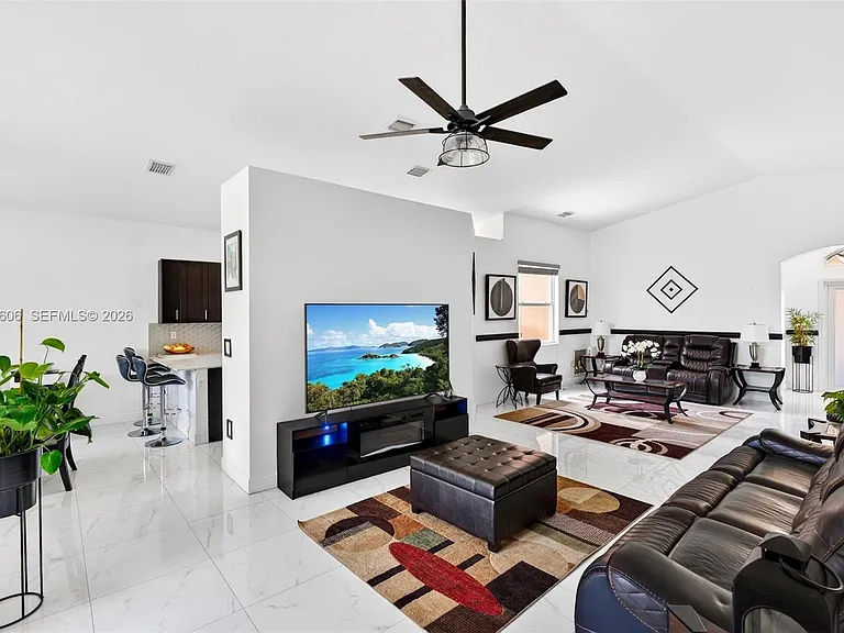 13337 SW 52nd St — Photo 11