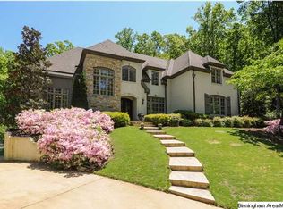 118 Emerald Lake Dr, Pelham, AL 35124