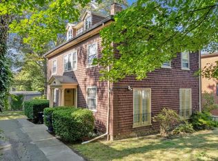 30 Stetson St, Brookline, MA 02446