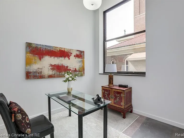 1454 Townsend St #205 — Photo 5