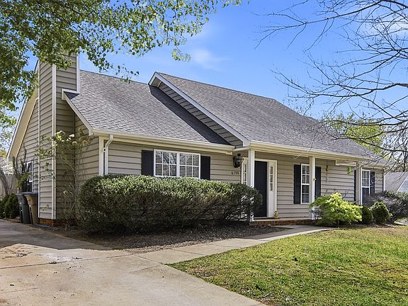 3rd image of 6199 Pine Cove Ct