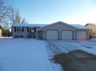 511 South St, Volga, SD 57071