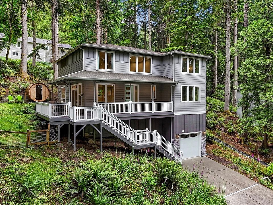 1st image of 32 Hillside Place