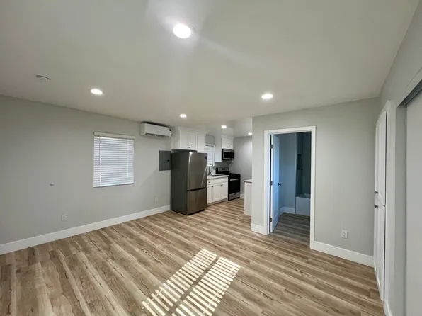 10902 S Prairie Ave #7, Inglewood, CA 90303