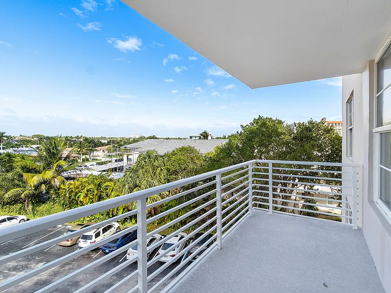 2851 S Ocean Blvd #4-B — Photo 6