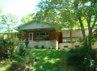 6755 Royal Oak Dr, Roanoke, VA 24018