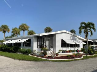 262 Wecuwa Dr, Fort Myers, FL 33912