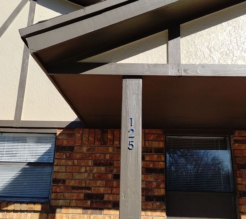 1st image of 125 SW 45th St