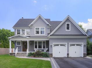24 Demmert Ave, Rumson, NJ 07760