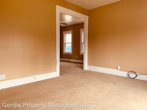 4th image of 7813 Harvard Ave