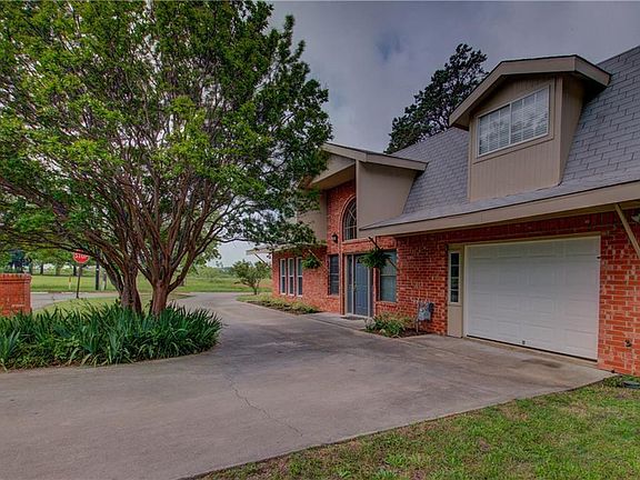 4th image of 312 S Mockingbird Ln