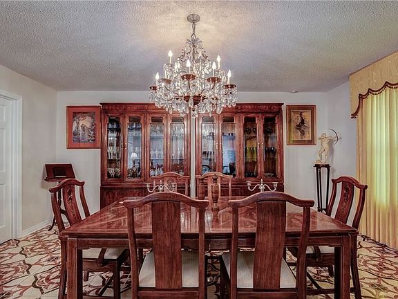 5th image of 3513 N Turnbull Dr