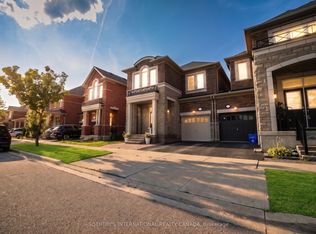 271 Sarah Cline Dr, Oakville, ON L6M0V4