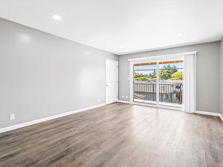 2070 Sahara Way #3 — Photo 17