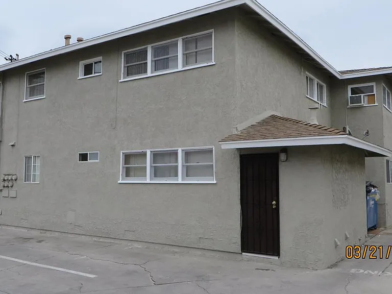 1145 N Mayfair Ave #F — Photo 5