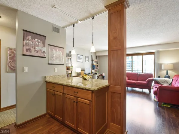 121 Washington Ave S APT 915, Minneapolis, MN 55401