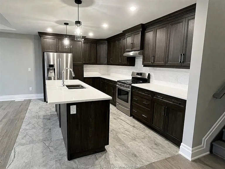 161 Reed St — Photo 8