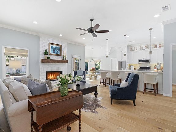 5th image of 2810 Brandy Ln