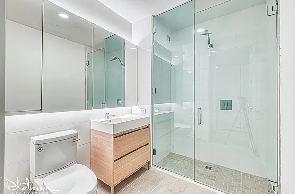 Rented by Platinum Properties | media 9