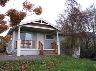 14015 SE Ridgecrest Rd, Happy Valley, OR 97086
