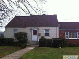 676 Pine St FLOOR 2, North Brunswick, NJ 08902