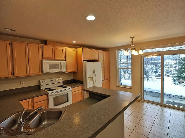 1901 Davis Ave #B1 — Photo 8
