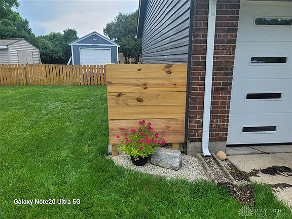 3rd image of 3116 Mountville Dr