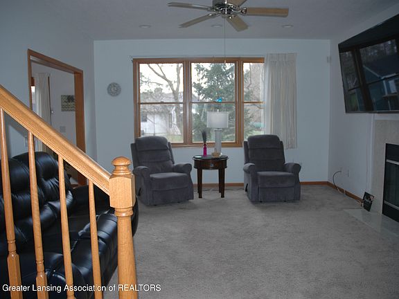 5th image of 612 Hastay Blvd #20