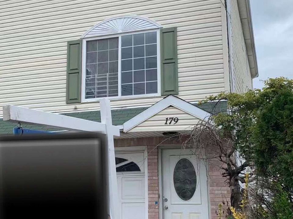 1st image of 179 Arthur Ave