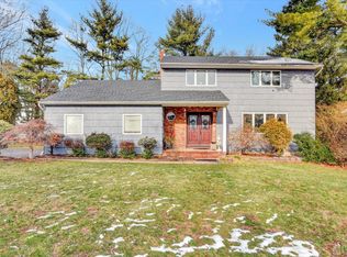 13 Peggy Rd, East Brunswick, NJ 08816