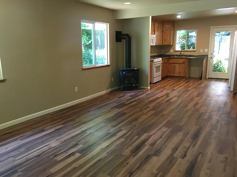 6322 Pine St #2 — Photo 1