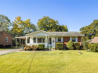 2106 Emerywood Rd, Greensboro, NC 27403