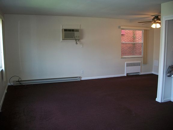 4th image of 2657 Vera Ave APT 1
