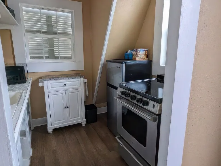1190 S Rife St — Photo 12
