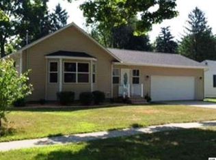 225 S Scott St, Adrian, MI 49221