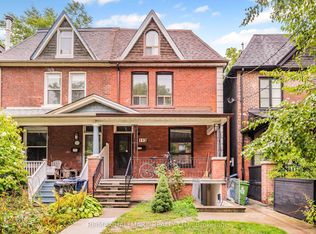 112 Wells St, Toronto, ON M5R 1P3