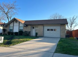 2036 Rose Hill Rd, Carrollton, TX 75007