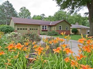 6515 Marty St, Overland Park, KS 66202