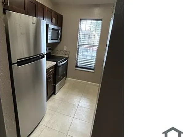 3033 NW 204th Ter, Miami Gardens, FL 33056