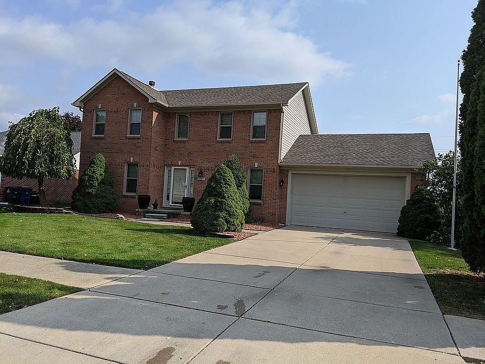 1st image of 7680 Maple Dr