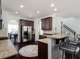 2066 Cobblestone Cir, Atlanta, GA 30319