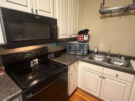 5th image of 922 Kentucky St APT 4