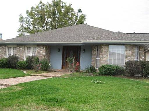1st image of 2528 Elm Lawn Dr